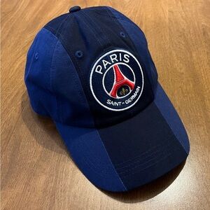 Paris Saint-Germain dad hat
